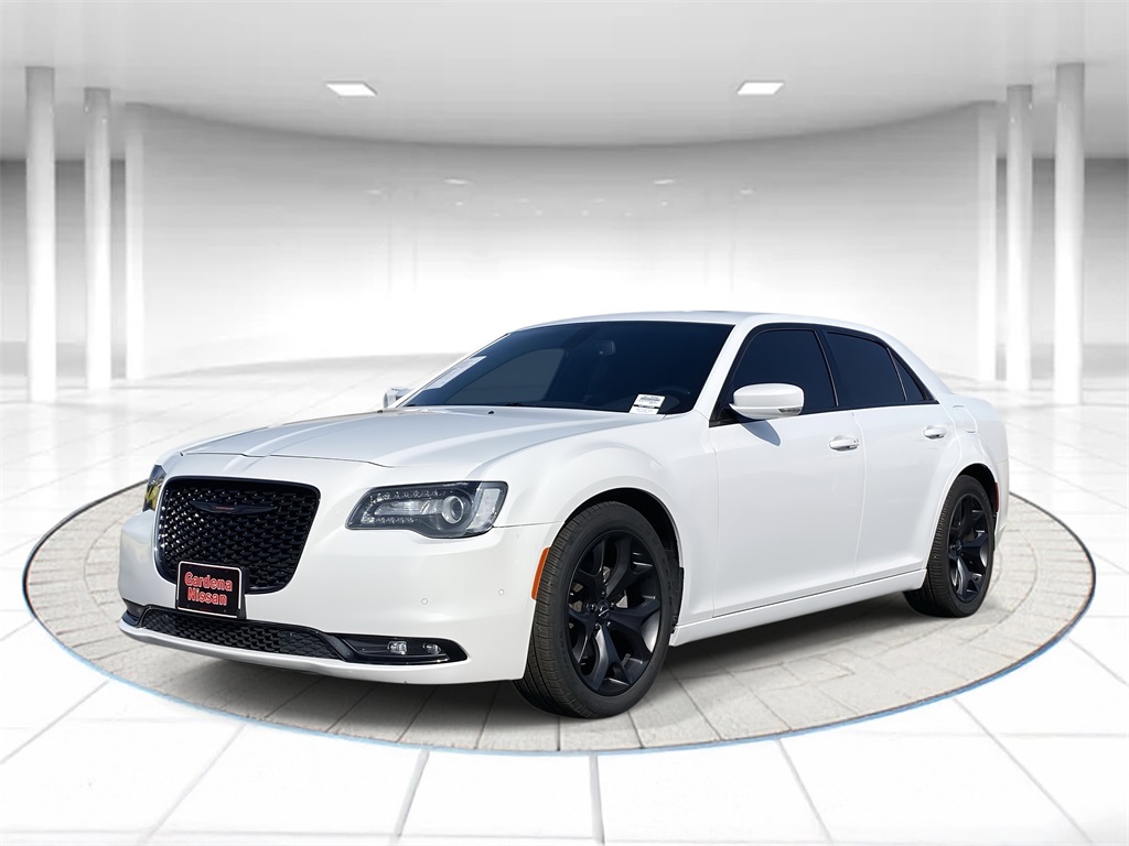 2022 Chrysler 300 S