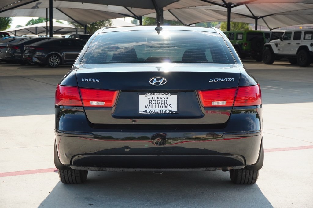 Used Car 2010 Hyundai Sonata  Gls For Sale In Weatherford, Texas
