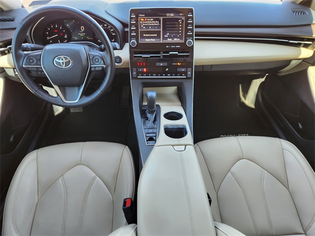 2020 Toyota Avalon XLE Beige at Community Honda