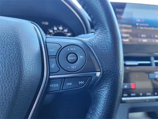 2020 Toyota Avalon XLE Beige at Community Honda