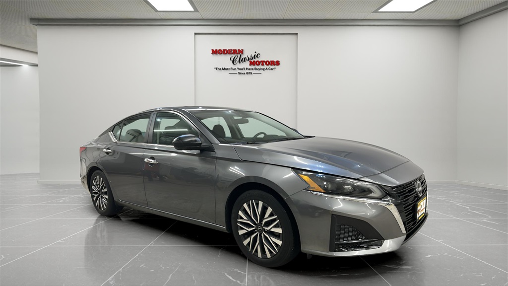 2024 Nissan Altima 2.5 SV FWD