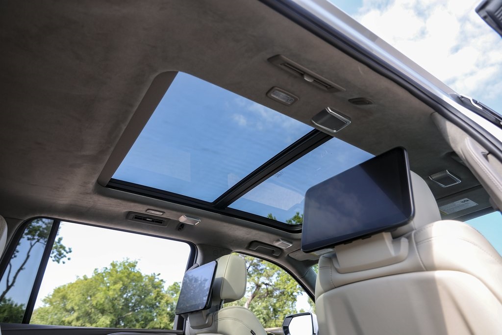 2024 Cadillac Escalade Esv  Sport Platinum In Austin, Texas