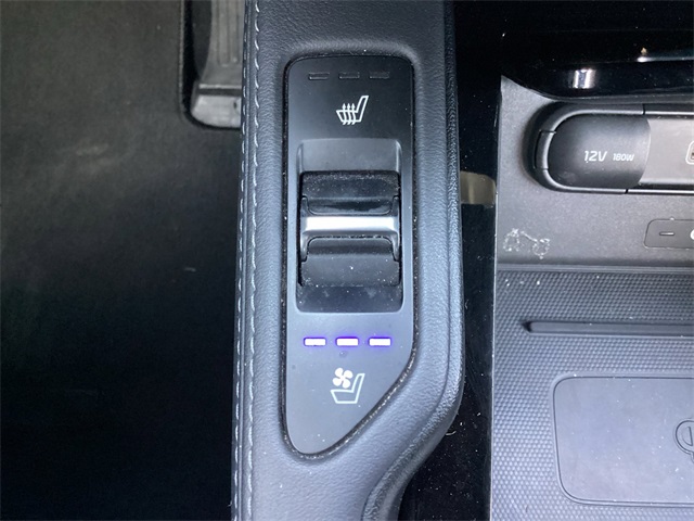 Used Car 2022 Kia Telluride  Ex For Sale Under $25,000 In San Antonio, Texas