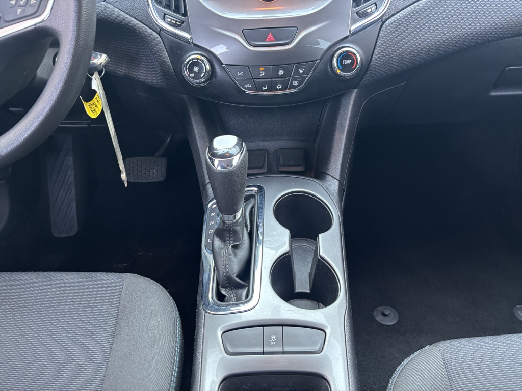 Used Car 2017 Chevrolet Cruze  Lt For Sale Under $10,000 In Austin, Texas