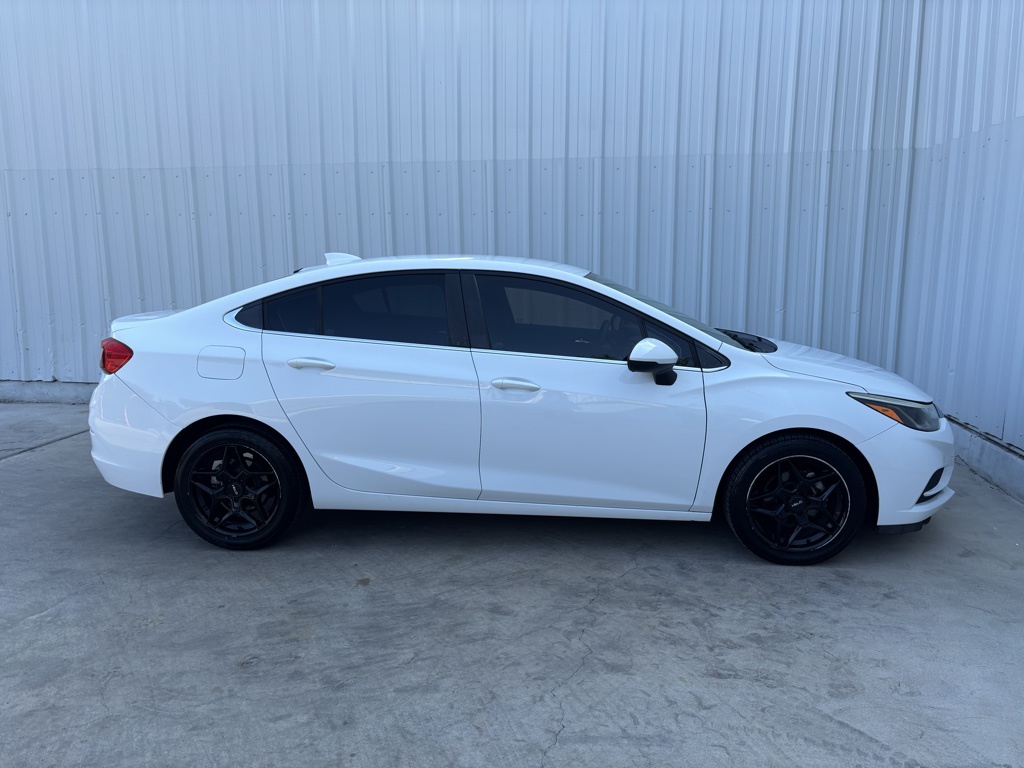 Used Car 2017 Chevrolet Cruze  Lt For Sale Under $10,000 In Austin, Texas