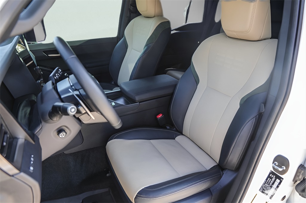 Used Car 2024 Lexus Gx  550 Overtrail For Sale Under $90,000 In Austin, Texas