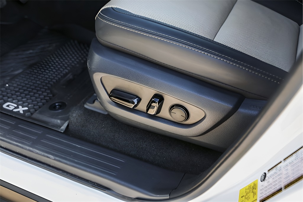 Used Car 2024 Lexus Gx  550 Overtrail For Sale Under $90,000 In Austin, Texas