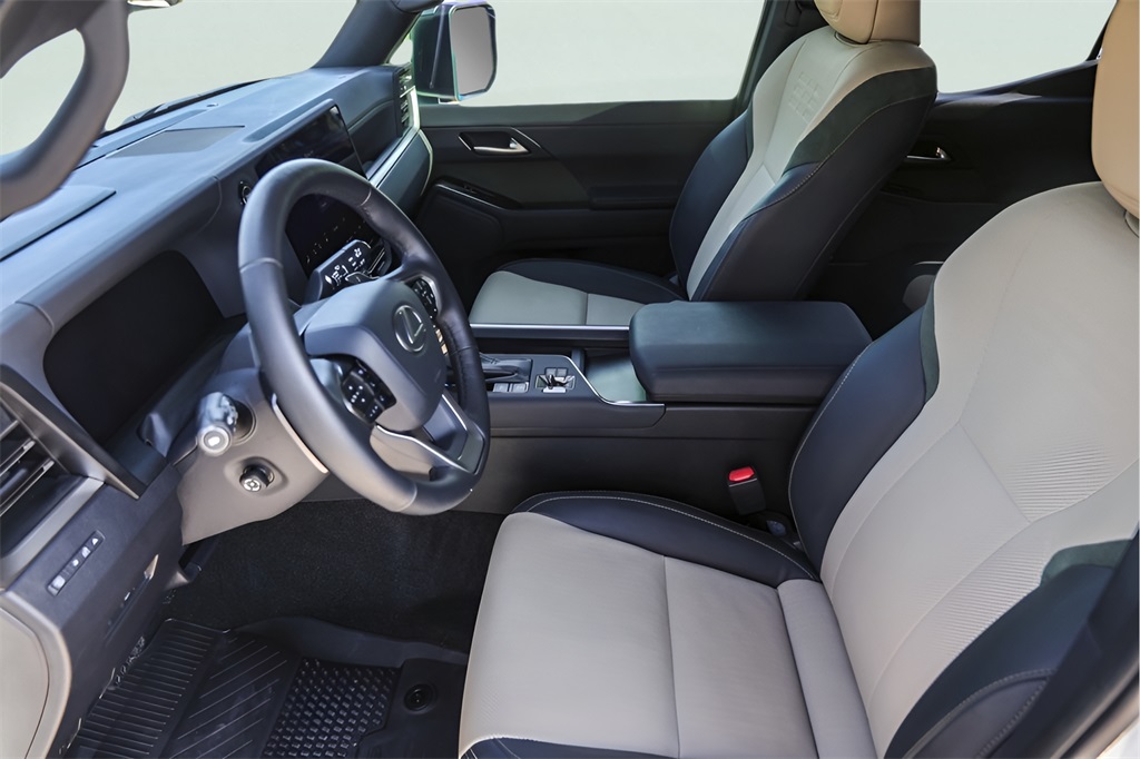 Used Car 2024 Lexus Gx  550 Overtrail For Sale Under $90,000 In Austin, Texas