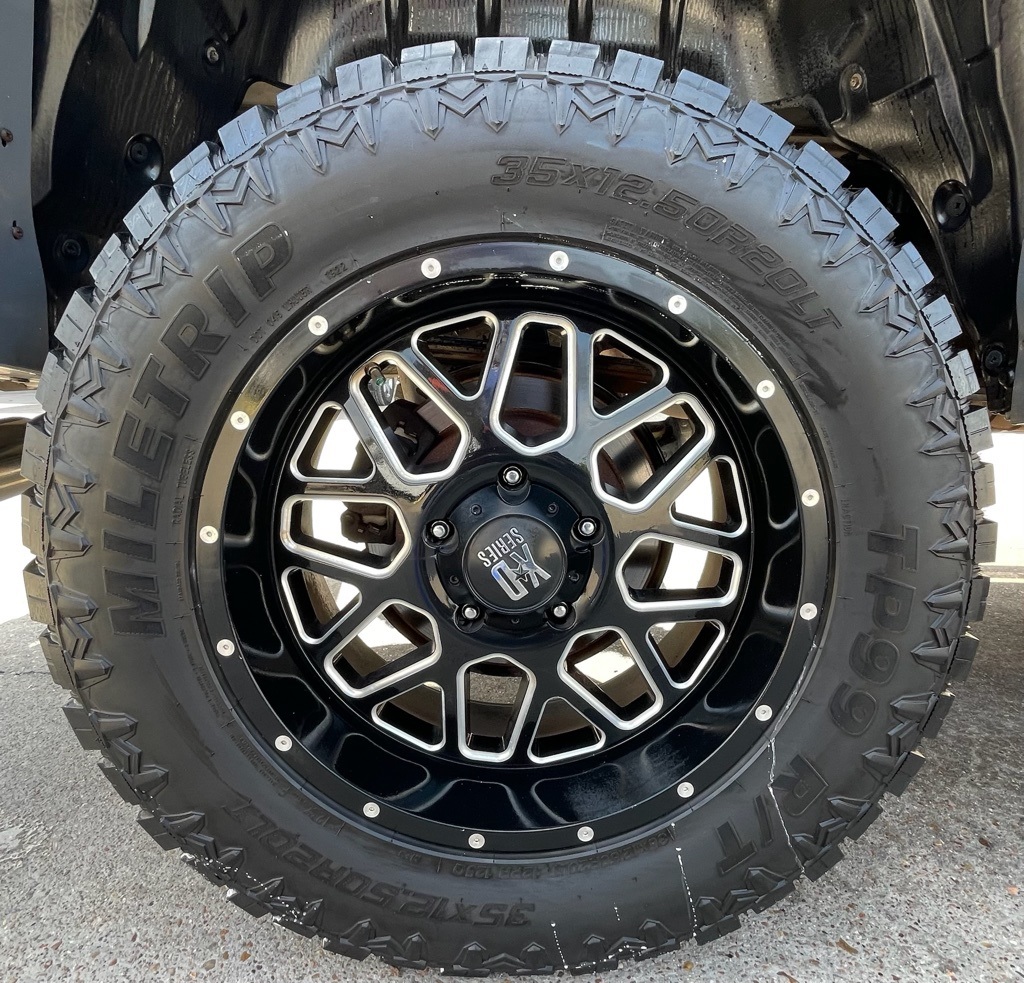 2015 Toyota Tundra SR5 Gray at Autostrade