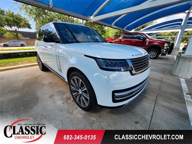 White 2025 Land Rover Range Rover P550e Autobiography AWD SUV / Crossover All-Wheel Drive 8-Speed Automatic