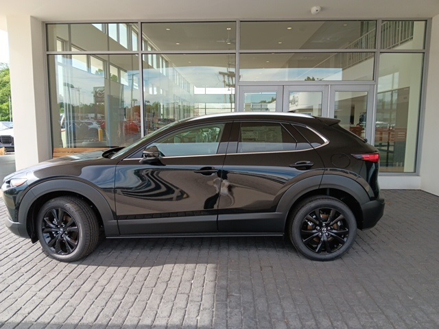 Black 2024 MAZDA CX-30 for sale in South Bend, IN Photo 4