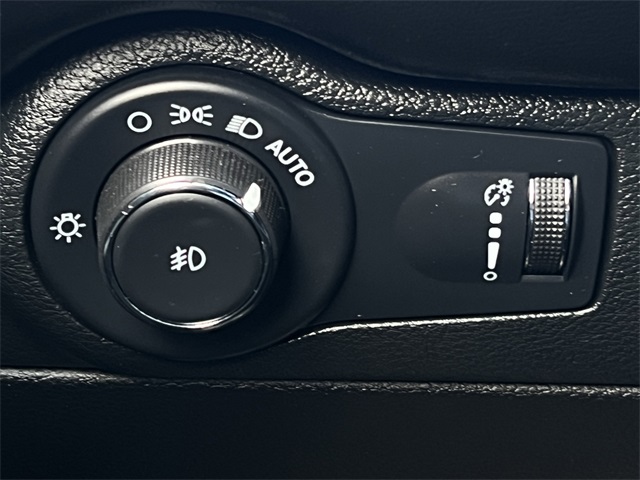 2022 Dodge Durango GT Plus White at Baytown Hyundai