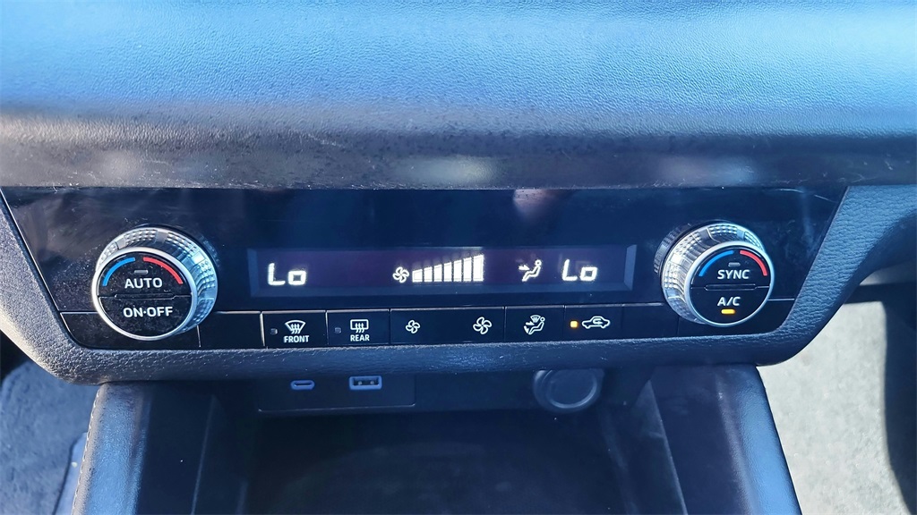 2023 Mitsubishi Outlander