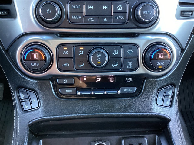 Used Car 2020 Chevrolet Tahoe  Premier For Sale Under $30,000 In San Antonio, Texas