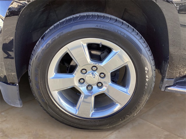 Used Car 2020 Chevrolet Tahoe  Premier For Sale Under $30,000 In San Antonio, Texas