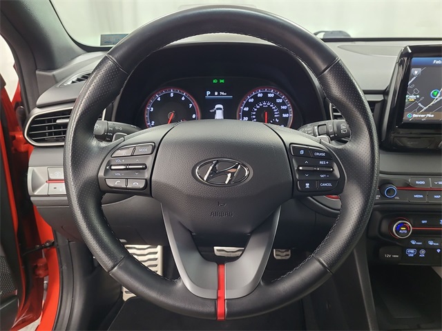 2019 – Hyundai – Veloster