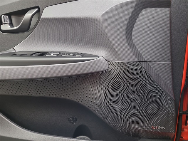 2019 – Hyundai – Veloster