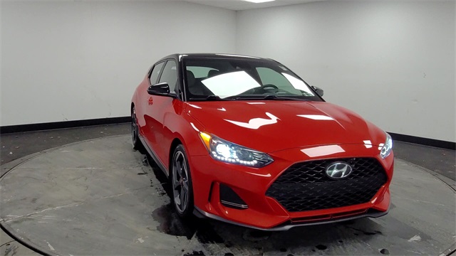 2019 – Hyundai – Veloster