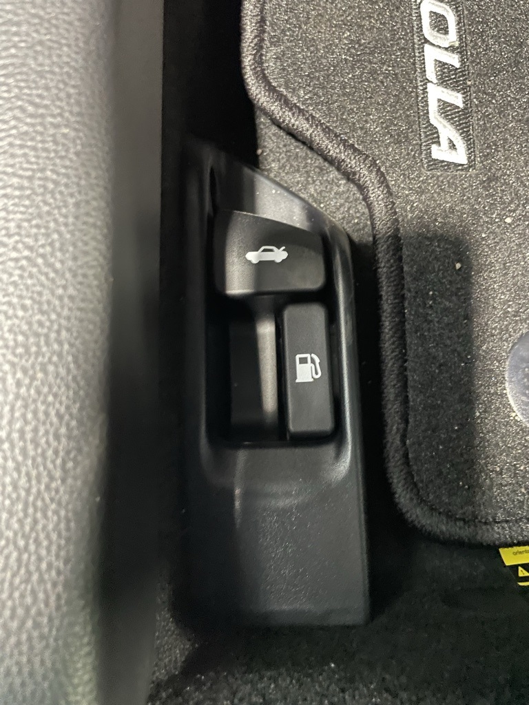 Thumbnail: 2026 Toyota Corolla - 31