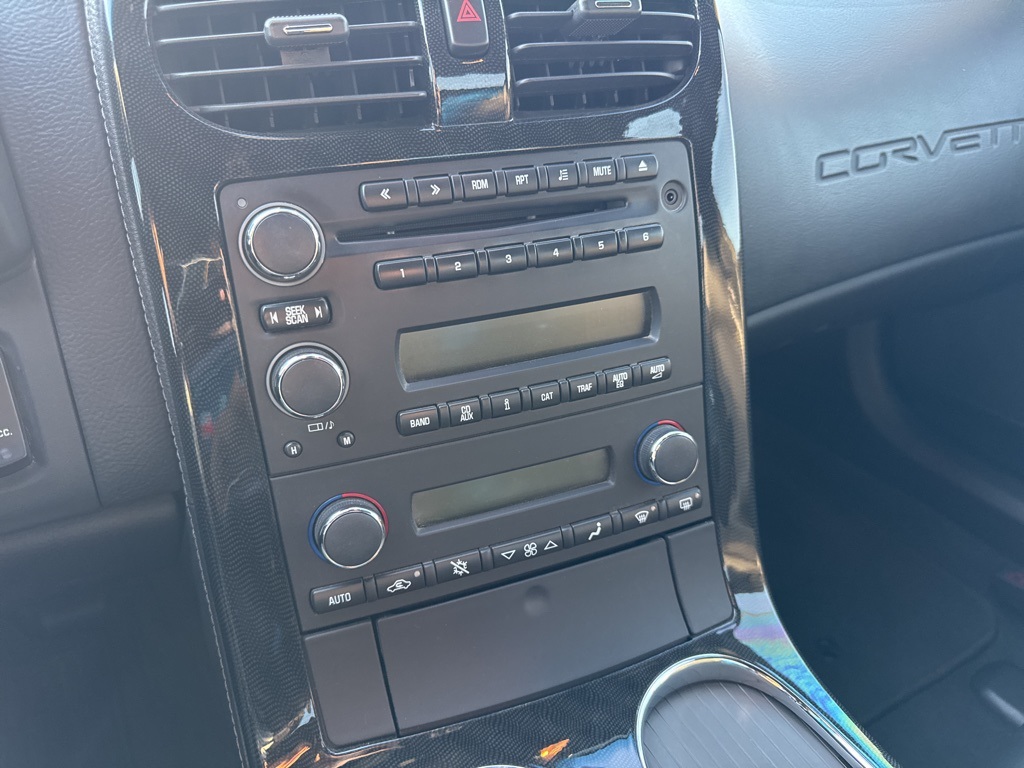 2010 Chevrolet Corvette Base photo 8