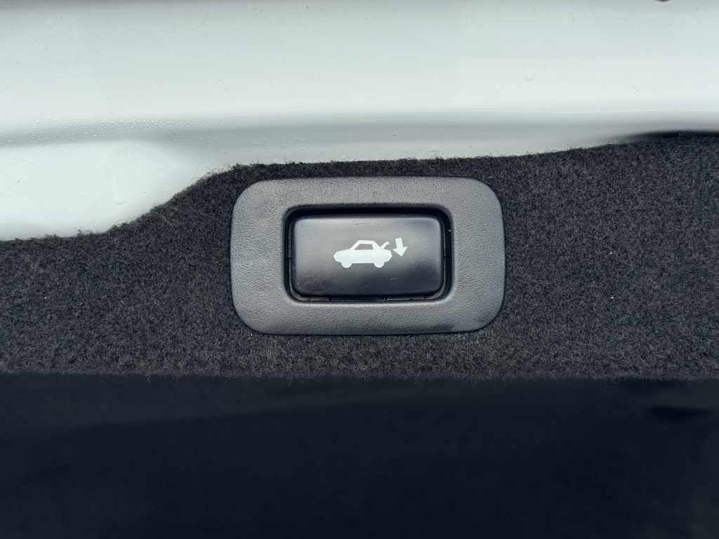 2017 Lexus GS 350 photo 16