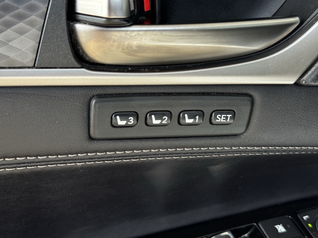2017 Lexus GS 350 photo 27