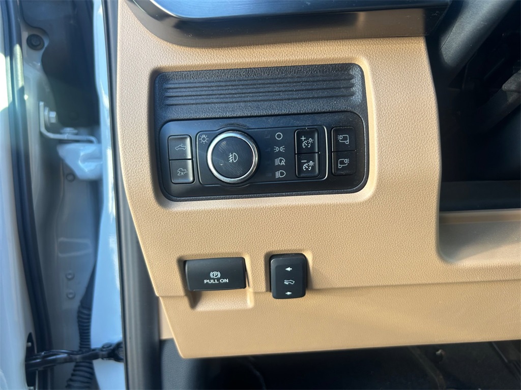 Used Car 2025 Ford F-350sd  Lariat For Sale Under $80,000 In Floresville, Texas