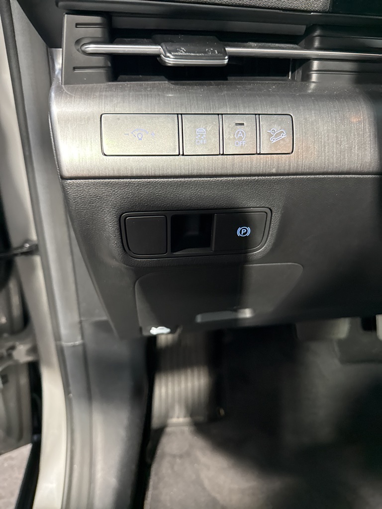 Used Car 2024 Hyundai Kona  Se For Sale Under $20,000 In San Juan, Puerto Rico