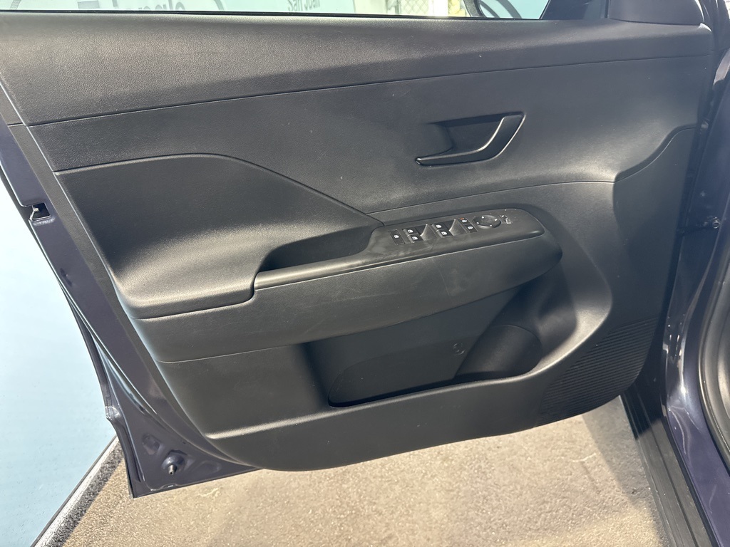 Thumbnail: 2025 Hyundai Kona - 31