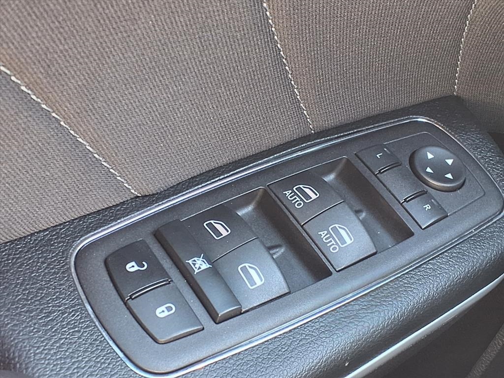 2023 Dodge Charger R/T Scat Pack - 8