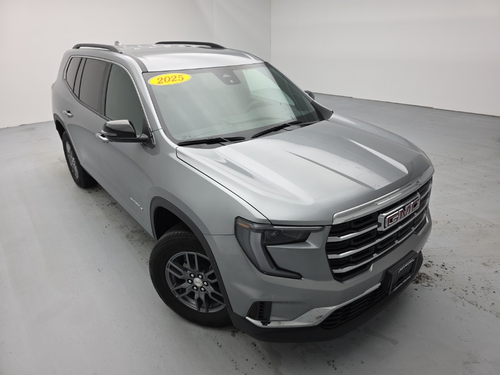 2025 GMC Acadia Elevation AWD