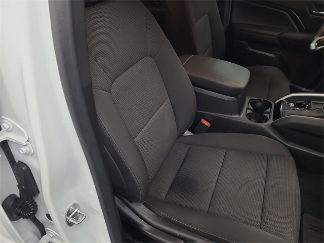 2023 – Chevrolet – Colorado