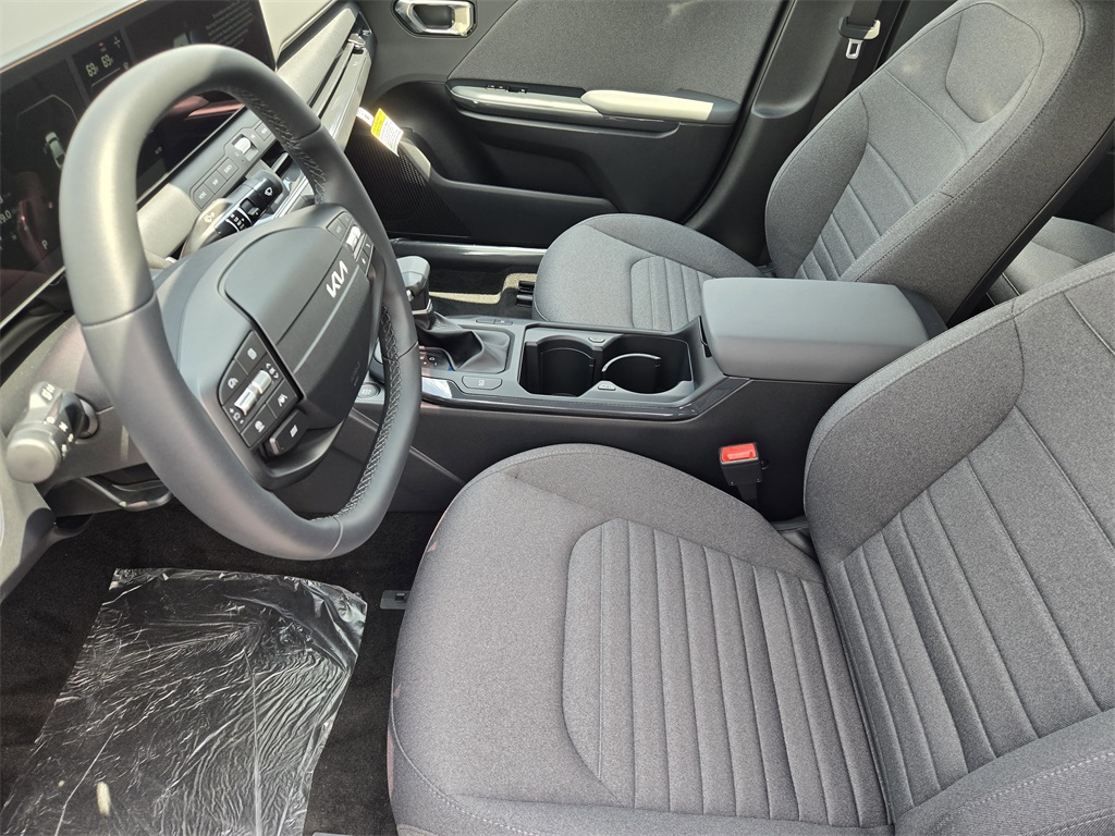 2025 Kia K4 EX - 8