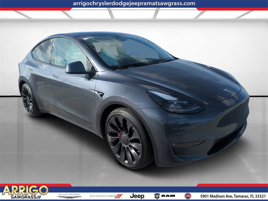 2023 Tesla Model Y Performance's photo