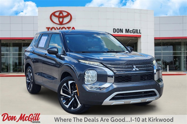 2024 Mitsubishi Outlander SE  at Texan Dodge Chrysler Jeep Ram