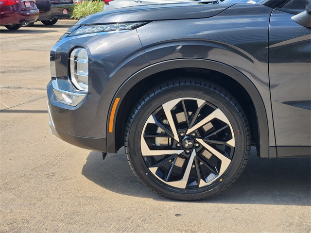 2024 Mitsubishi Outlander SE  at Texan Dodge Chrysler Jeep Ram