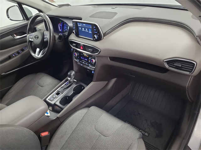 2019 – Hyundai – Santa Fe