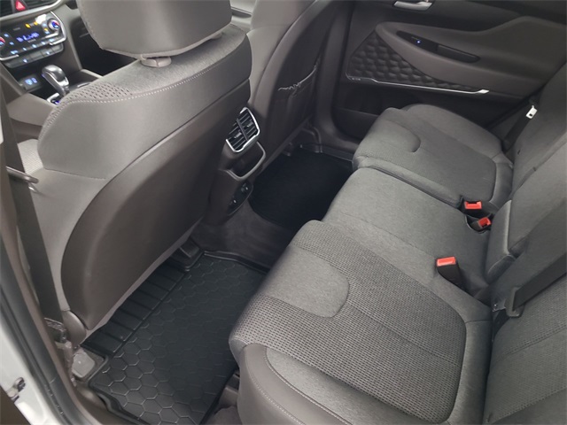 2019 – Hyundai – Santa Fe