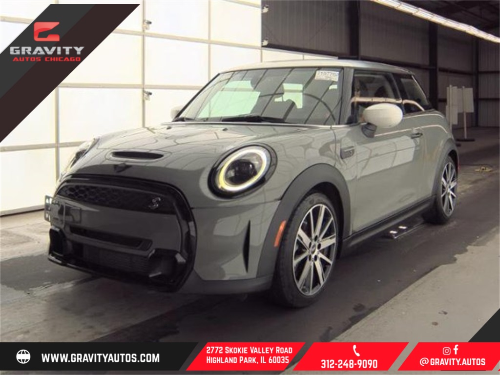 2023 MINI Cooper S Base's photo