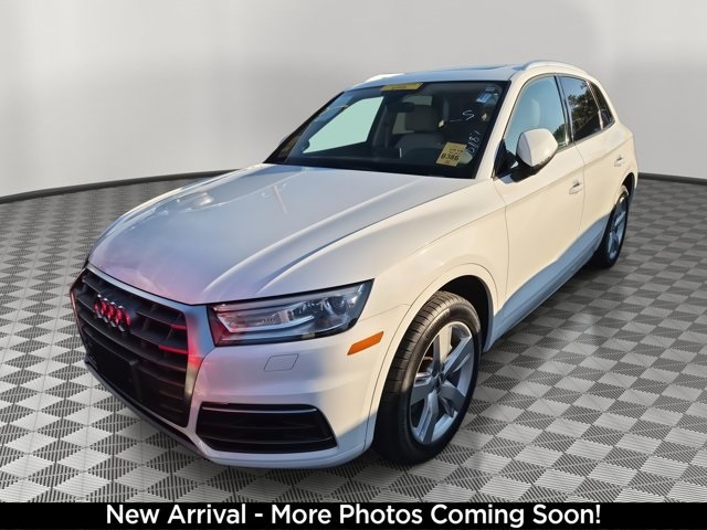 2018 Audi Q5 Premium's photo