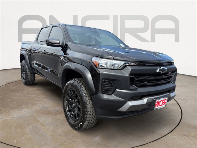 Used Car 2023 Chevrolet Colorado  Trail Boss For Sale Under $35,000 In San Antonio, Texas