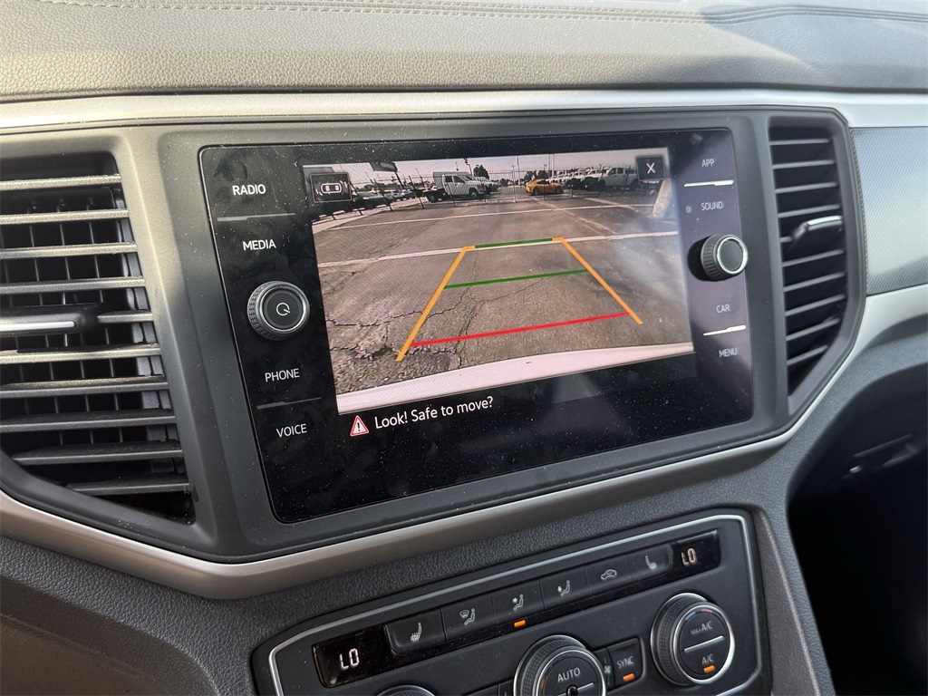 2021 Volkswagen Atlas Cross Sport 3.6L V6 SE w/Technology R-Line White at DeMontrond Auto Country