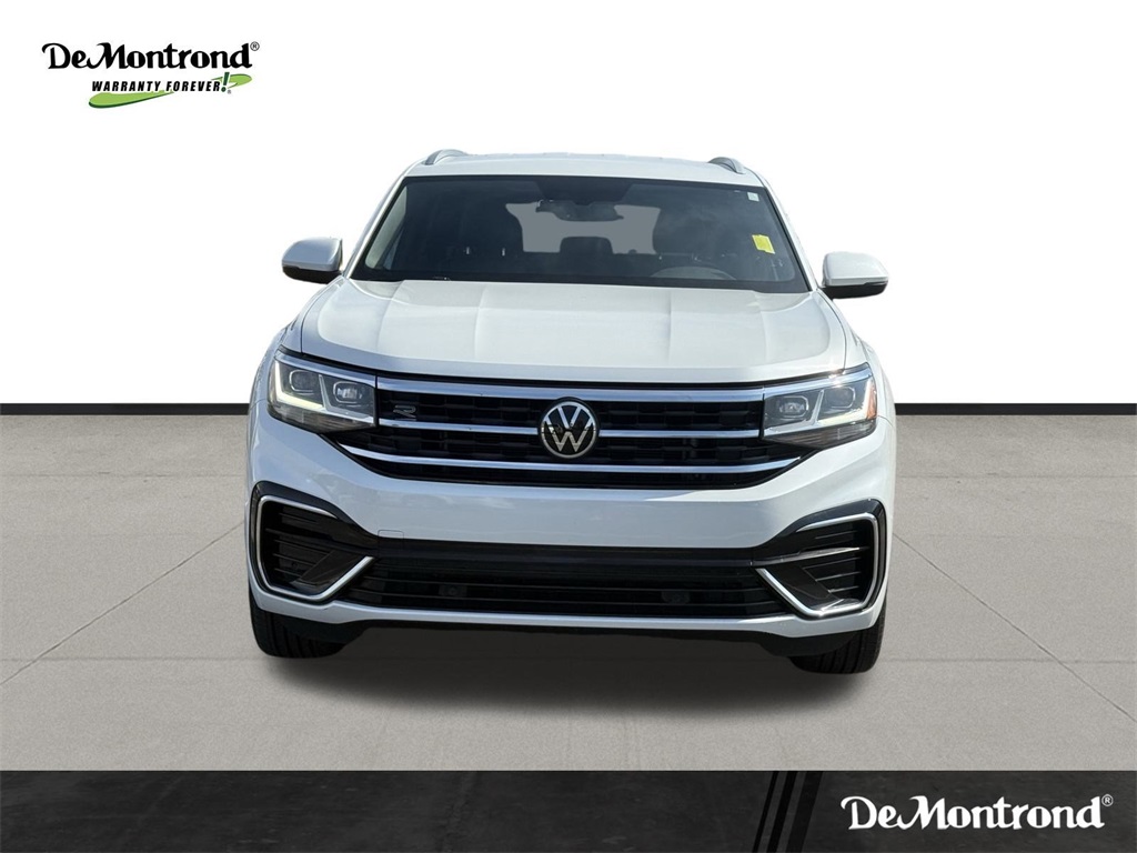 2021 Volkswagen Atlas Cross Sport 3.6L V6 SE w/Technology R-Line White at DeMontrond Auto Country