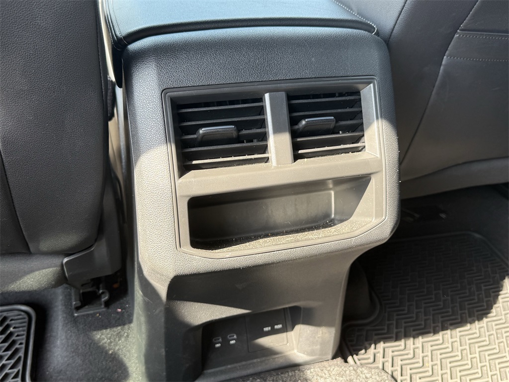 2021 Volkswagen Atlas Cross Sport 3.6L V6 SE w/Technology R-Line White at DeMontrond Auto Country