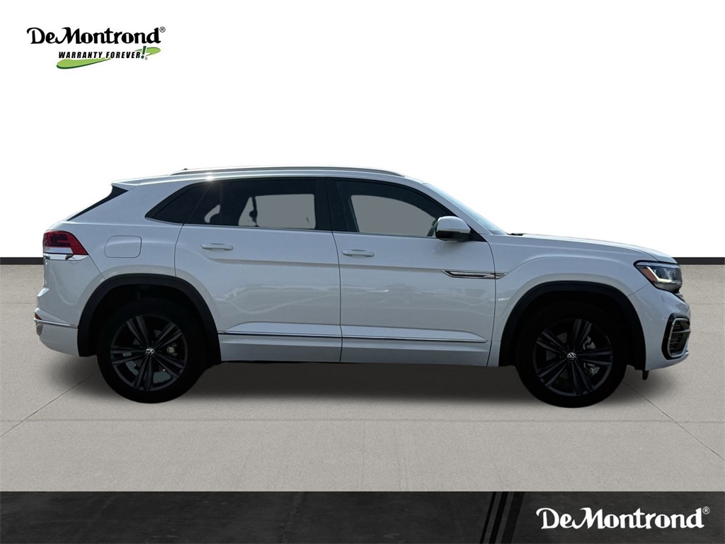 2021 Volkswagen Atlas Cross Sport 3.6L V6 SE w/Technology R-Line White at DeMontrond Auto Country