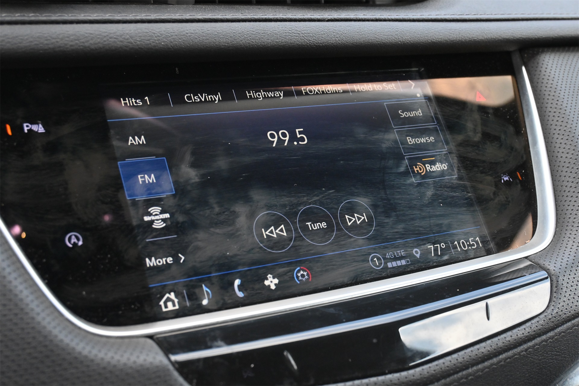 2024 Cadillac XT6 Luxury - 11