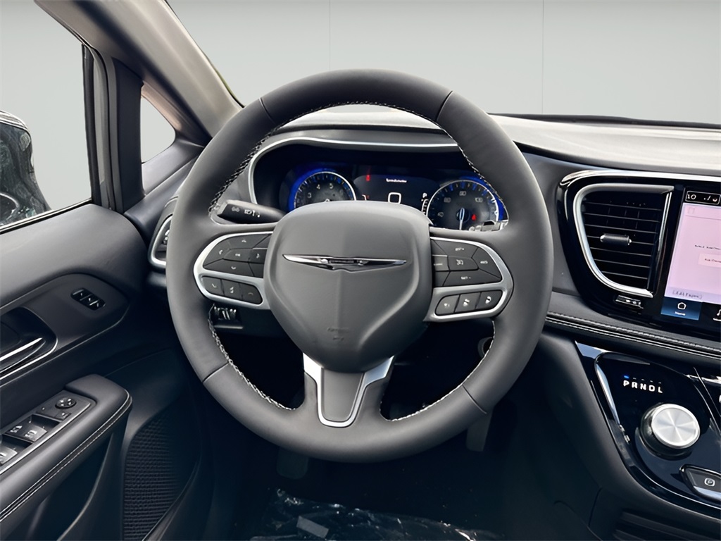 2025 Chrysler Pacifica