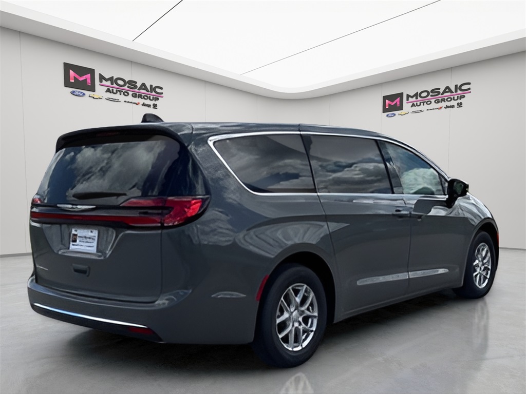 2025 Chrysler Pacifica