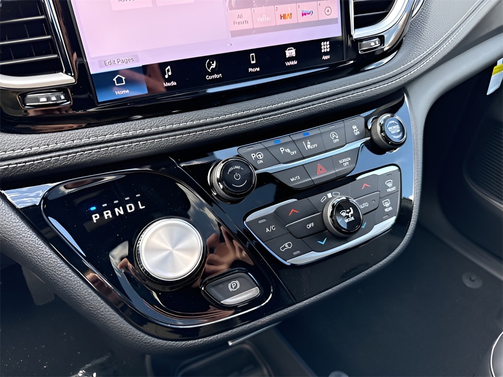 2025 Chrysler Pacifica
