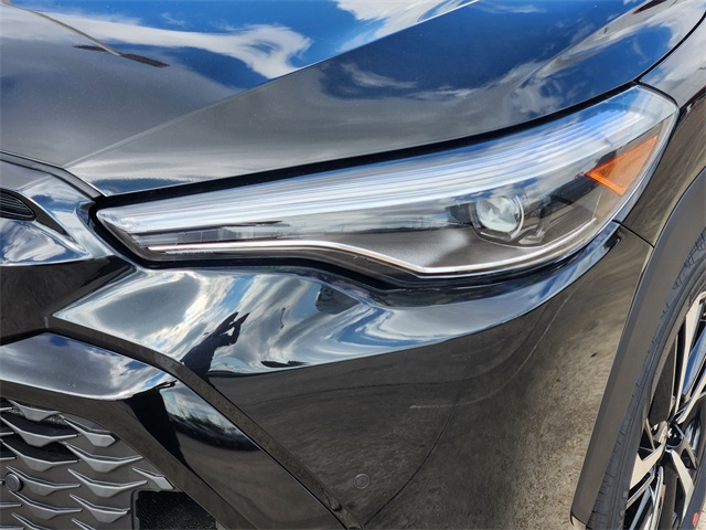 2025 Toyota Corolla Cross Hybrid XSE - 4